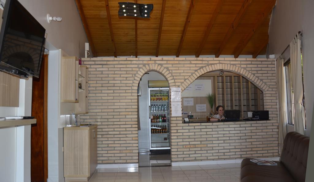 Hotel Salzburgo Ciudad del Este Phòng bức ảnh