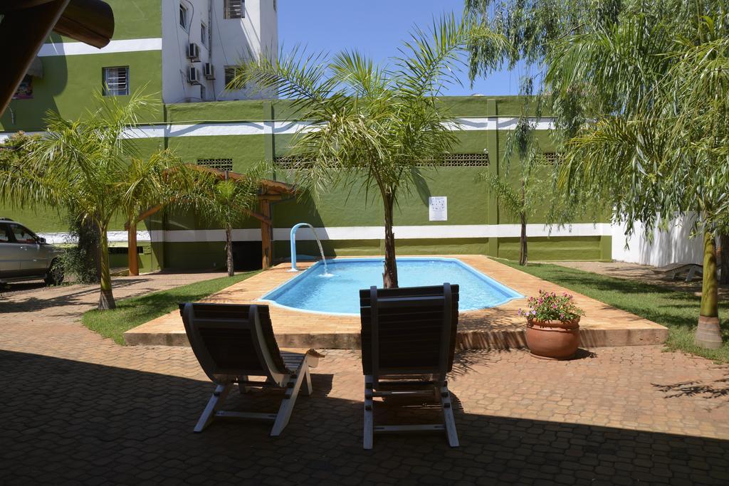 Hotel Salzburgo Ciudad del Este Phòng bức ảnh